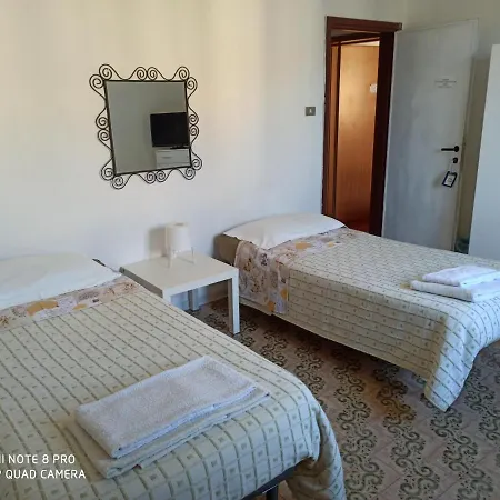 Panzió A Casa Vittoria Casalecchio di Reno